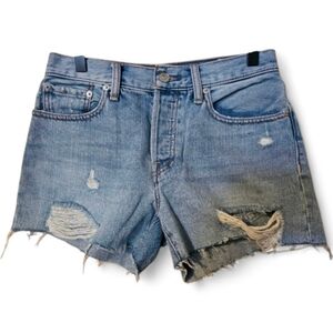 WE THE FREE Regular Mid Rise Cut Off Jean Shorts - Size 26